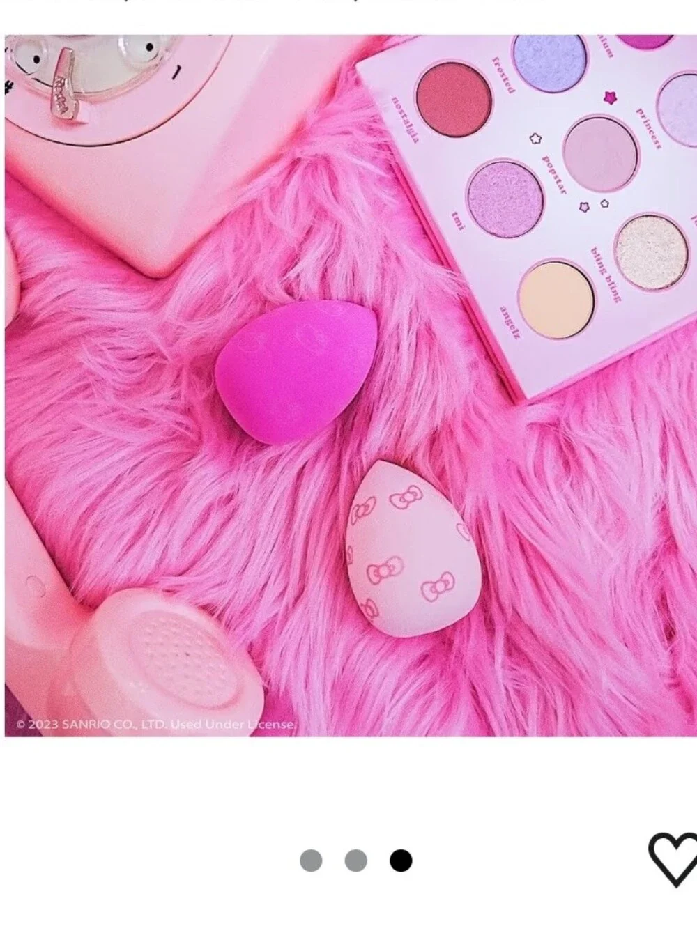The Crème Shop x Hello Kitty Premium Plush Blender Duo - Pink